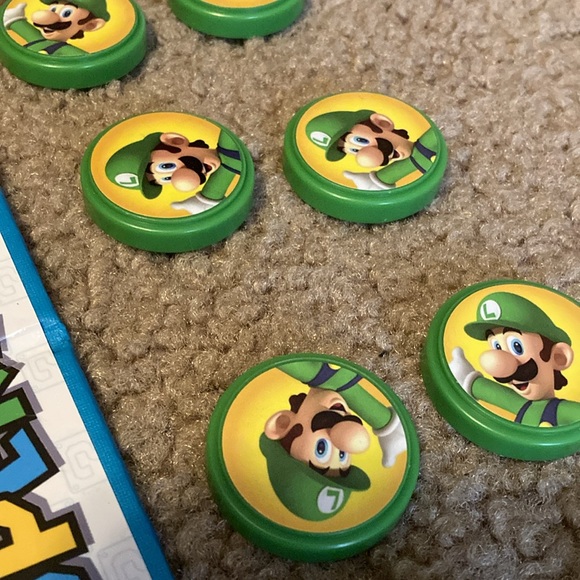 USAopoly super Mario checkers game - Picture 4 of 10